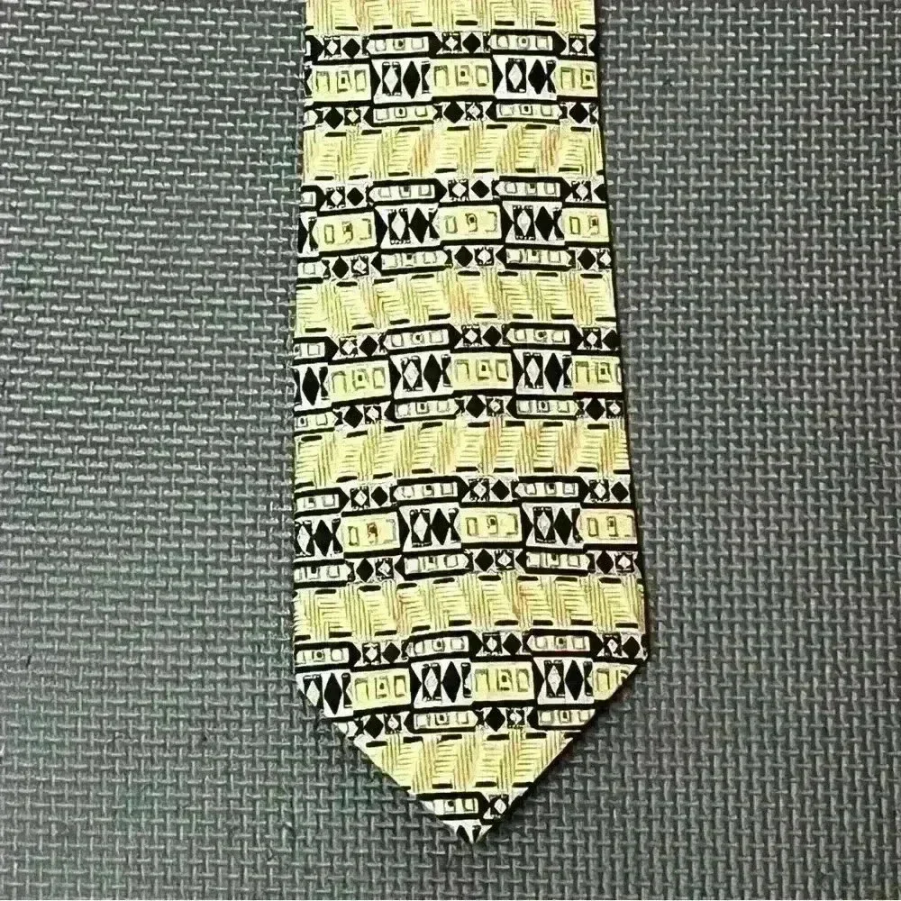 Guess Silk Tie Tan Blue 59” American Classics Made‎ In USA